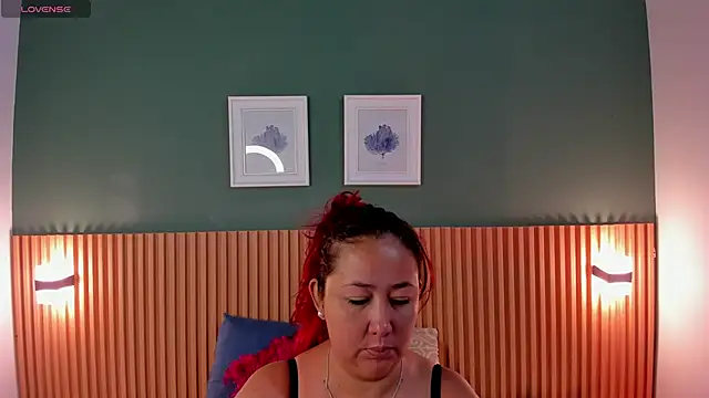 Snapshot of _anavictoria_ chatting on March 7, 2025, 6:00 pm  anavictoria  online show from March 7, 2025, 6:00 pm