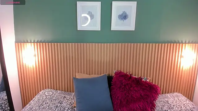 Snapshot of _anavictoria_ chatting on October 17, 2025, 6:32 pm  anavictoria  online show from October 17, 2025, 6:32 pm