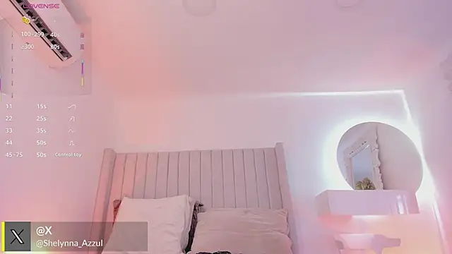 Snapshot of Shelynna_azzul chatting on October 21, 2025, 8:19 pm Shelynna azzul online show from October 21, 2025, 8:19 pm