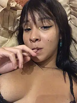 maluzinha2023 online show from March 20, 2026, 12:33 am