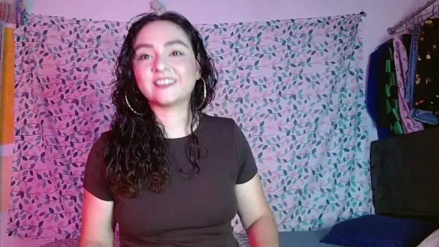 Kaory 32 online show from May 26, 2026, 3:21 pm