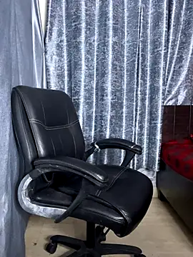 Snapshot of Ritu-Babe chatting on October 27, 2025, 6:20 pm Ritu-Babe online show from October 27, 2025, 6:20 pm