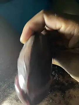 Snapshot of rarely157 chatting on March 4, 2025, 10:27 pm rarely157 online show from March 4, 2025, 10:27 pm