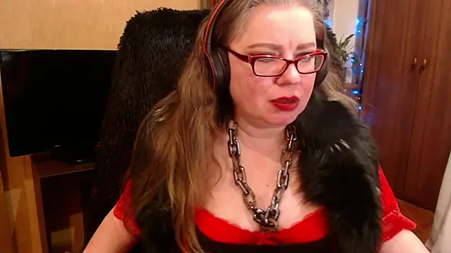 Miss Tress online show from March 6, 2025, 5:33 pm