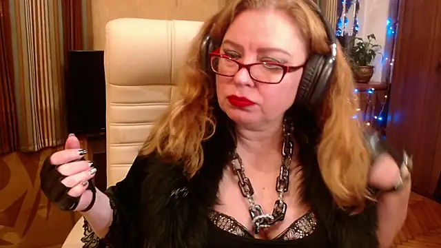 Miss Tress online show from October 25, 2025, 9:59 pm