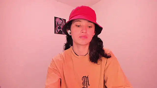 valent 27 online show from February 13, 2026, 9:48 pm