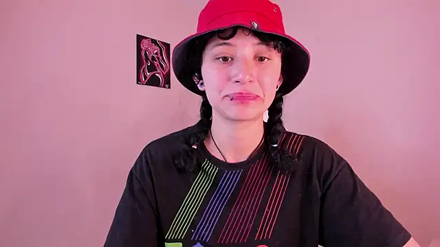 valent 27 online show from November 30, 2025, 5:25 pm