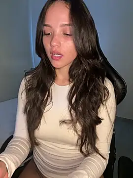 Snapshot of MisFrekcles_ chatting on October 16, 2025, 8:11 am MisFrekcles online show from October 16, 2025, 8:11 am