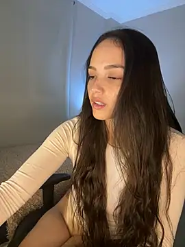 Snapshot of MisFrekcles_ chatting on October 1, 2025, 8:30 am MisFrekcles online show from October 1, 2025, 8:30 am