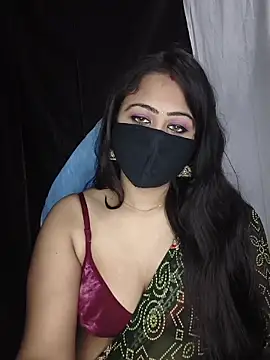 Snapshot of priya__angel chatting on February 7, 2026, 5:21 pm priya angel online show from February 7, 2026, 5:21 pm