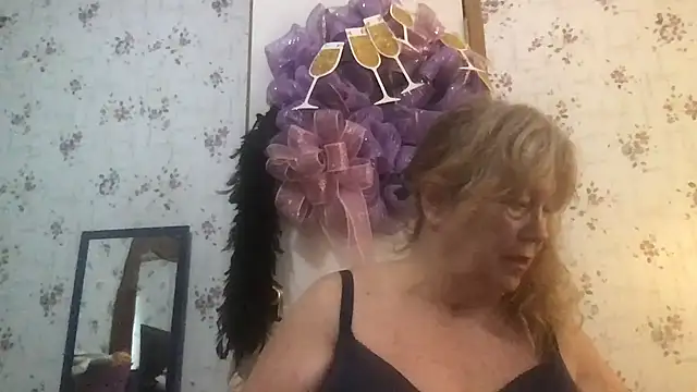 Snapshot of musclebooty70 chatting on January 13, 2025, 3:15 pm musclebooty70 online show from January 13, 2025, 3:15 pm