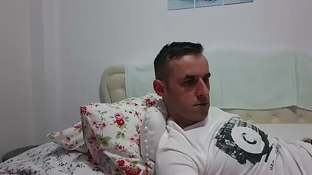 stevenpit online show from January 31, 2025, 8:43 pm