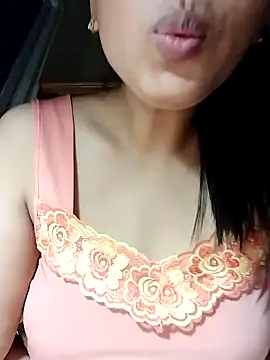 Snapshot of Lanyingxin18 chatting on February 20, 2025, 7:52 pm Lanyingxin18 online show from February 20, 2025, 7:52 pm