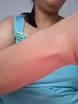Lanyingxin18 online show from July 18, 2026, 5:10 pm