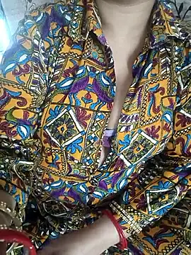 cuteyqueen online show from March 21, 2026, 7:53 am