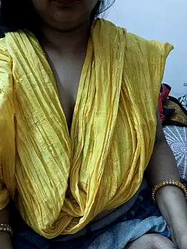 Snapshot of cuteyqueen chatting on October 26, 2025, 10:15 am cuteyqueen online show from October 26, 2025, 10:15 am