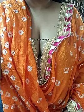 Snapshot of cuteyqueen chatting on September 28, 2025, 9:16 am cuteyqueen online show from September 28, 2025, 9:16 am