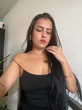 AbbyMillerrr online show from April 27, 2026, 8:40 pm