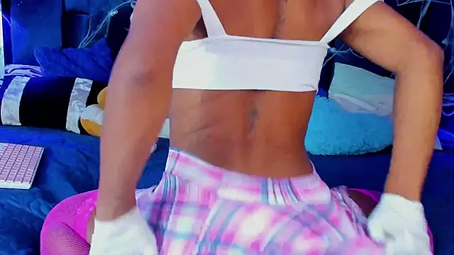 Snapshot of KimberlyCutee chatting on October 18, 2025, 12:51 pm KimberlyCutee online show from October 18, 2025, 12:51 pm