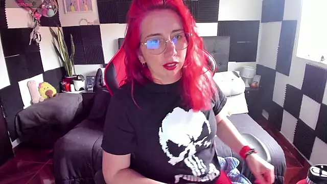 Snapshot of Ursula_fire chatting on February 10, 2026, 9:47 pm Ursula fire online show from February 10, 2026, 9:47 pm