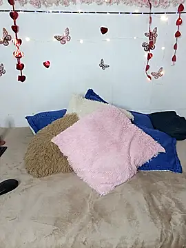 Snapshot of keterinjones--11 chatting on February 27, 2026, 11:15 pm keterinjones--11 online show from February 27, 2026, 11:15 pm