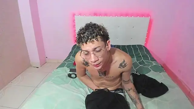 Snapshot of mateodeamjo chatting on October 16, 2025, 3:48 am mateodeamjo online show from October 16, 2025, 3:48 am