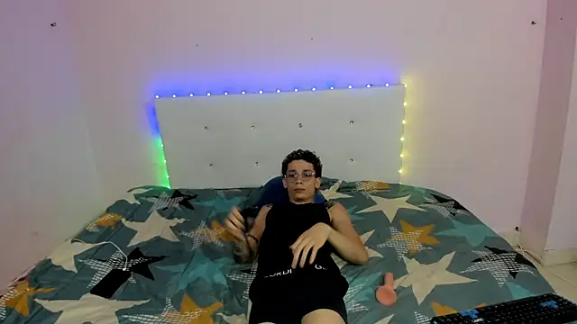 Snapshot of mateodeamjo chatting on October 28, 2025, 6:34 am mateodeamjo online show from October 28, 2025, 6:34 am