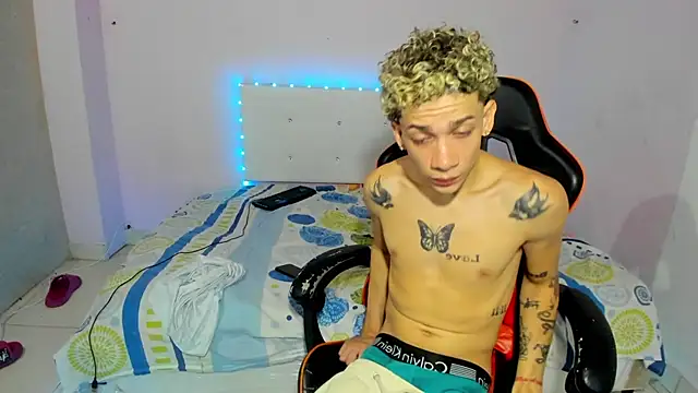 mateodeamjo online show from November 1, 2025, 7:13 am