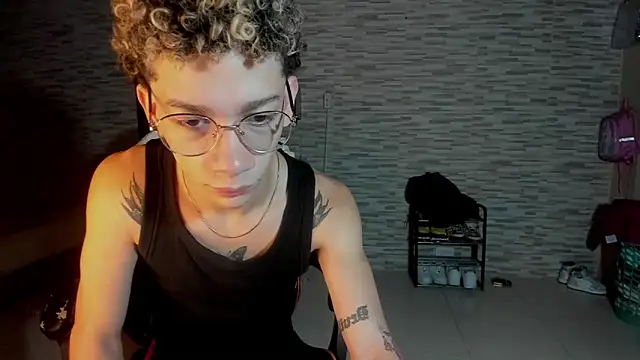 Snapshot of mateodeamjo chatting on September 28, 2025, 8:21 am mateodeamjo online show from September 28, 2025, 8:21 am