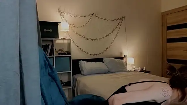 Snapshot of amber_quell_here chatting on October 9, 2025, 3:12 pm amber quell here online show from October 9, 2025, 3:12 pm