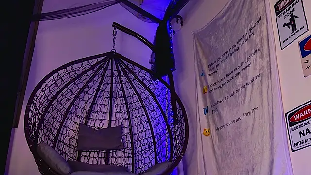 AriaVoss online show from February 12, 2026, 9:47 pm