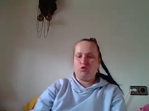 Snapshot of _squirty_cum_lady_ chatting on September 12, 2025, 10:04 am squirty cum lady online show from September 12, 2025, 10:04 am