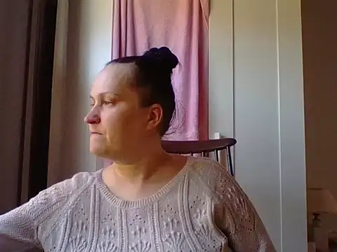 Snapshot of _squirty_cum_lady_ chatting on March 5, 2025, 2:34 pm squirty cum lady online show from March 5, 2025, 2:34 pm