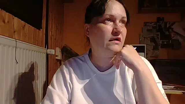  squirty cum lady  online show from June 27, 2026, 5:35 am