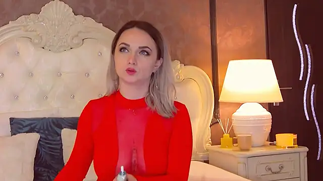 EllianaReese online show from March 8, 2025, 12:09 pm