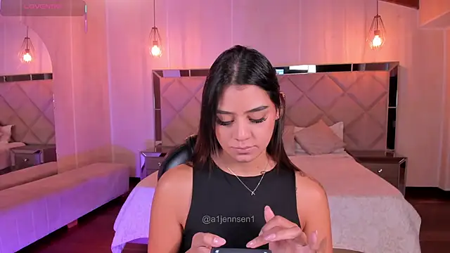 AllyJensen online show from November 7, 2025, 11:04 am