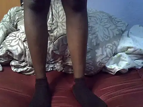 skinnysexynaughty online show from October 27, 2025, 7:59 pm