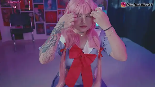 sensualkattt online show from October 26, 2025, 2:06 pm