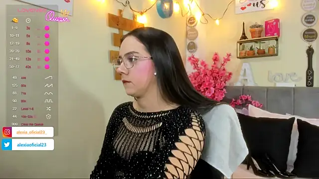 Snapshot of Alexia_Sweet_x chatting on June 21, 2026, 11:27 am Alexia Sweet x online show from June 21, 2026, 11:27 am