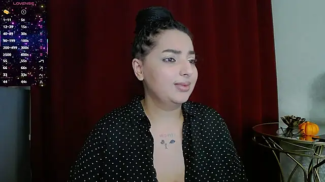 Snapshot of BustyAllyy chatting on October 18, 2025, 4:31 pm BustyAllyy online show from October 18, 2025, 4:31 pm