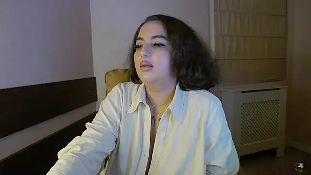 BustyAllyy online show from June 12, 2026, 6:38 pm