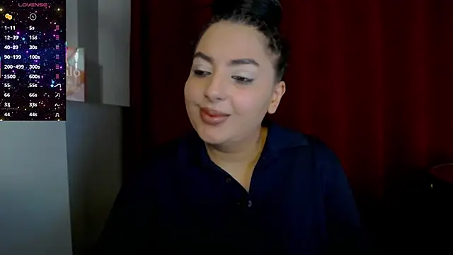 Snapshot of BustyAllyy chatting on October 26, 2025, 4:40 pm BustyAllyy online show from October 26, 2025, 4:40 pm