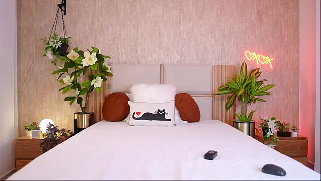 Snapshot of Ana_Maria11 chatting on October 3, 2025, 2:59 am Ana Maria11 online show from October 3, 2025, 2:59 am