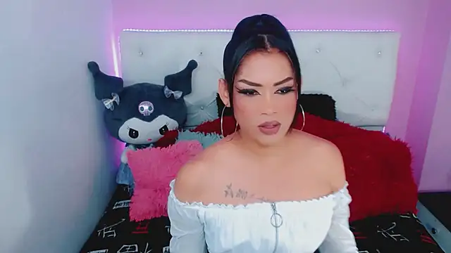 Snapshot of Amanda_bigx chatting on October 31, 2025, 4:20 am Amanda bigx online show from October 31, 2025, 4:20 am