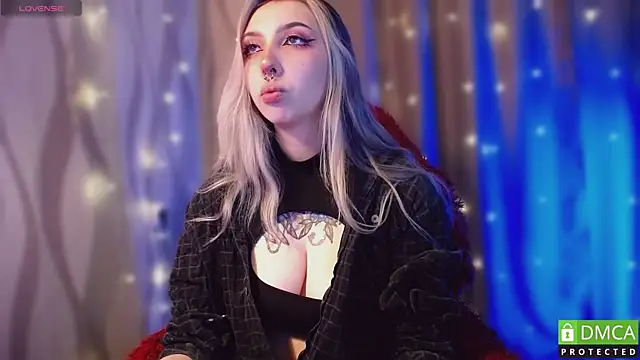 JustMeowGirl online show from February 21, 2025, 9:56 am