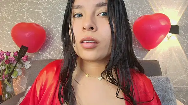 mia roux13 online show from February 17, 2025, 7:23 pm