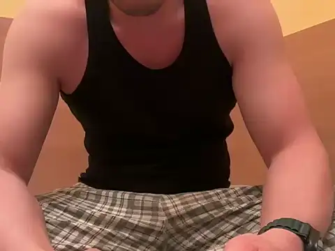 Snapshot of etat_onn chatting on September 24, 2025, 11:32 pm etat onn online show from September 24, 2025, 11:32 pm