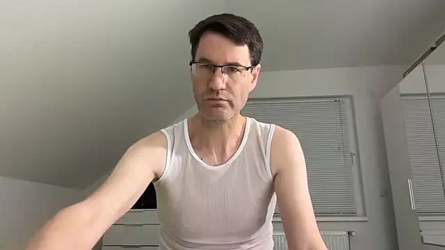 zxzx cam1 online show from February 28, 2026, 3:33 pm