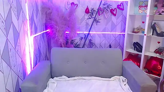 Snapshot of charlottemoonxz chatting on October 6, 2025, 7:03 pm charlottemoonxz online show from October 6, 2025, 7:03 pm