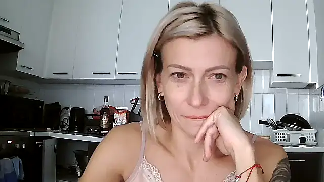 anechka1 online show from September 19, 2025, 2:10 pm